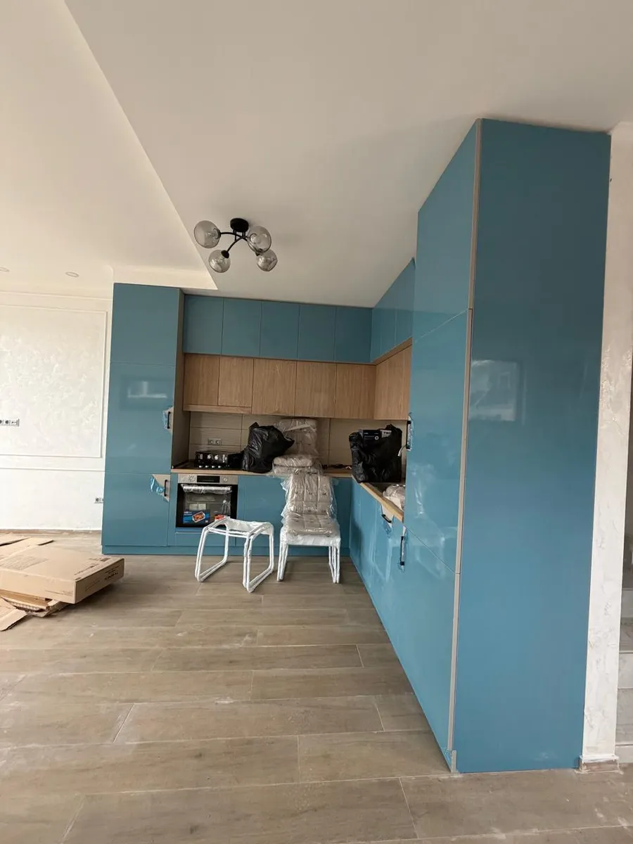 House, 5-room, 225 m²