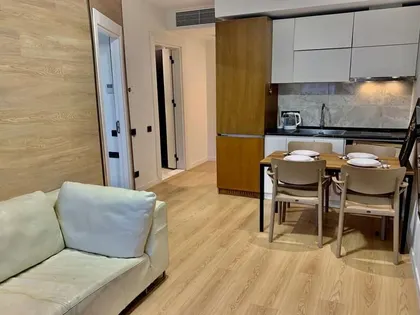 Квартира, 1-комн., 53 м²