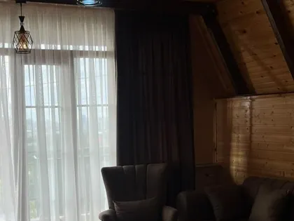 House, 3-room, 70 m²