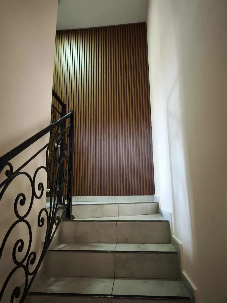 House, 3-room, 97.6 m²