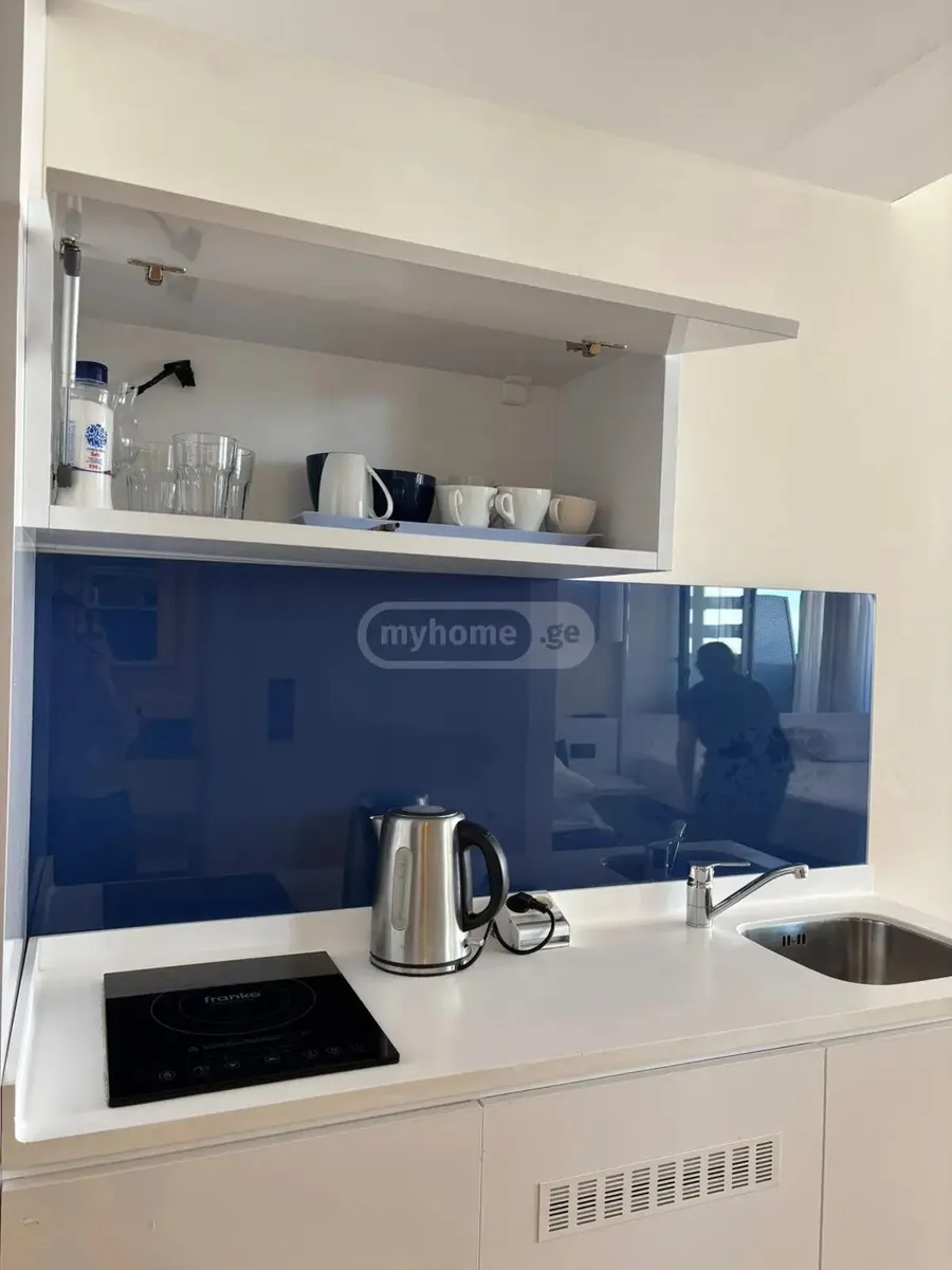 Apartment, 1-room, 33 m², Orbi City