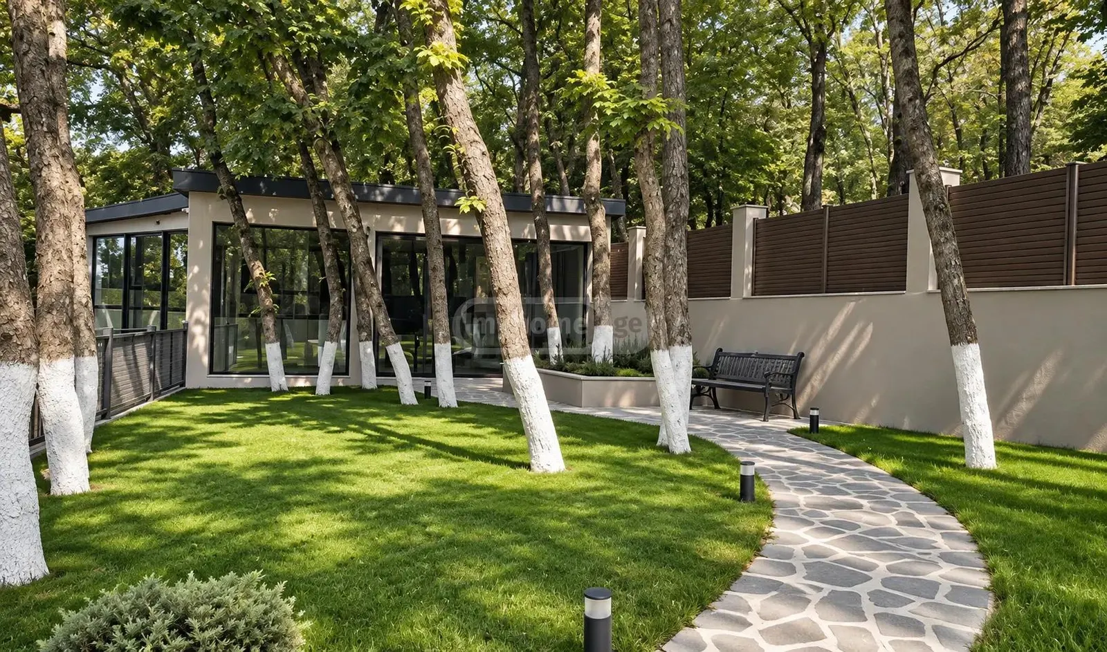 House, 5-room, 500 m²