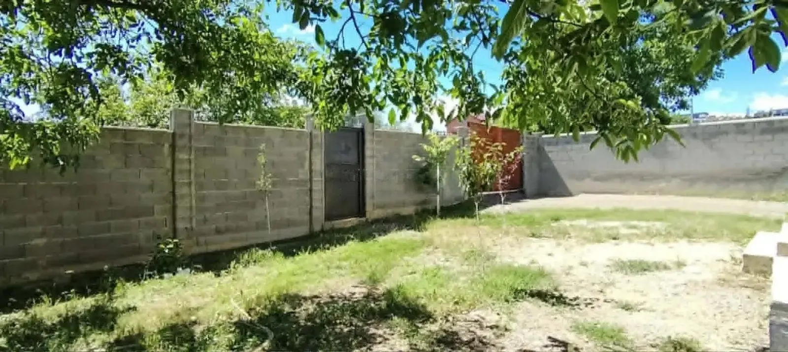 Дом, 7-комн., 235 м²
