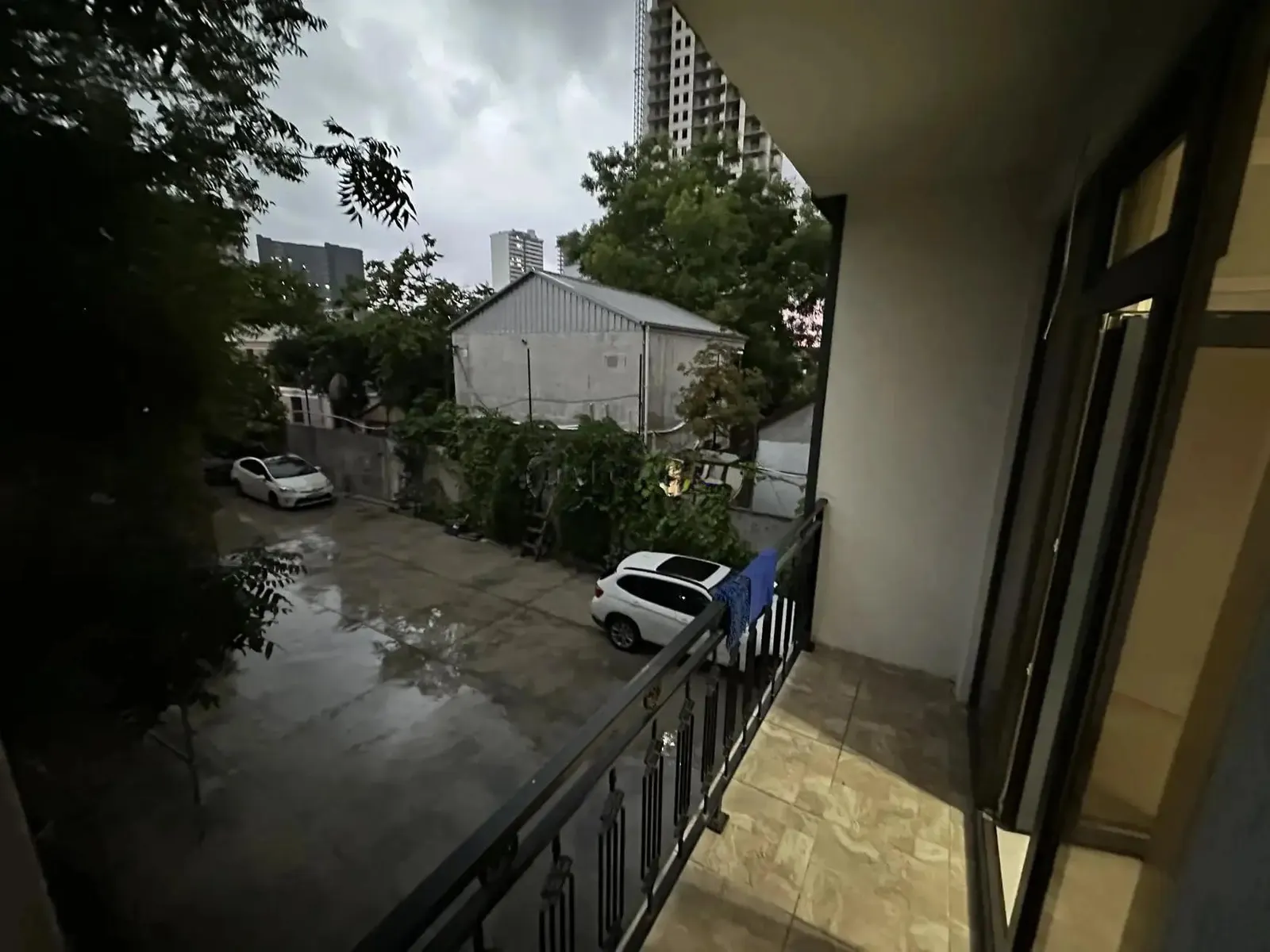 House, 3-room, 65 m²