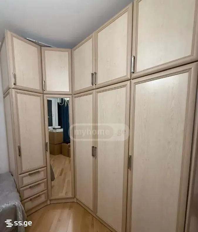 Apartment, 4-room, 110 m²