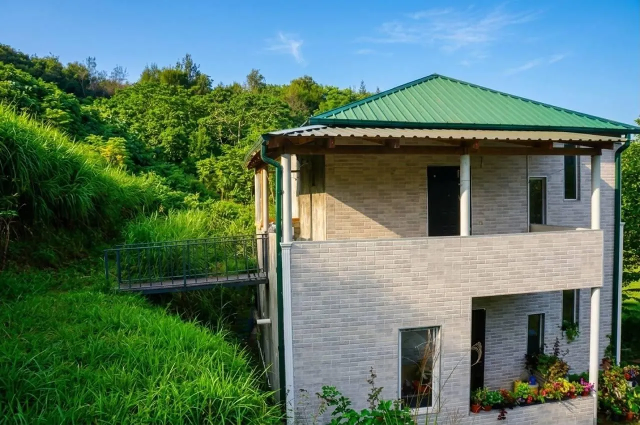 House, 3-room, 120 m²