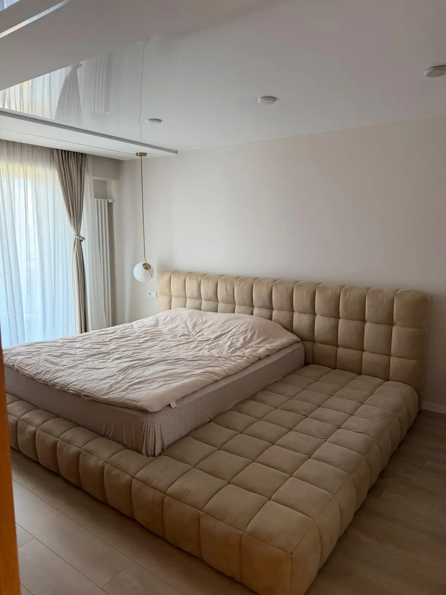 Дом, 5-комн., 488 м²