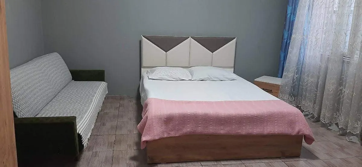 House, 1-room, 50 m²