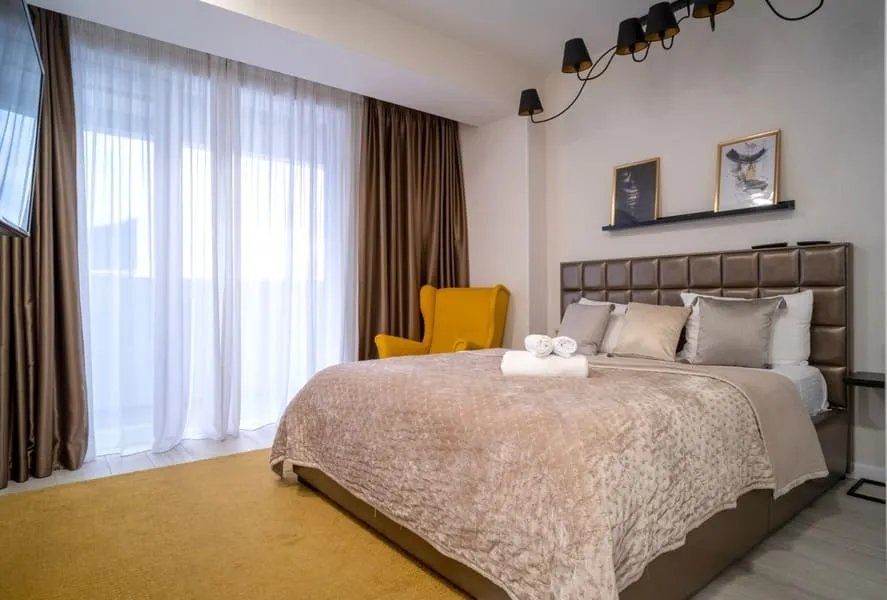 Квартира, 1080 м²