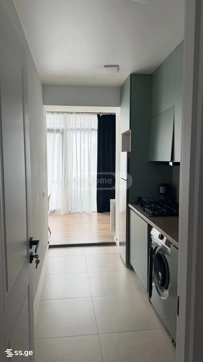 Apartment, 4-room, 80 m²