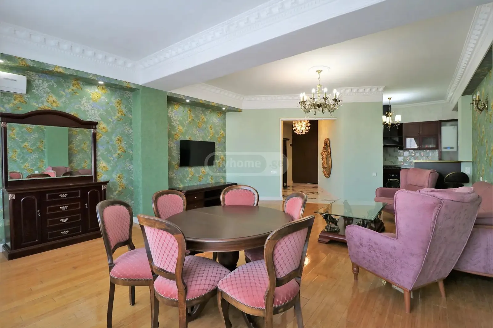 Квартира, 2-комн., 85 м²