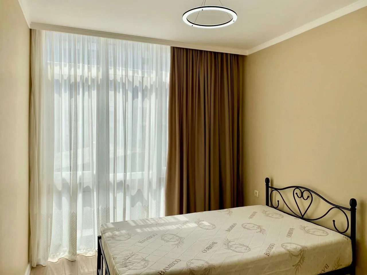 Квартира, 3-комн., 60 м², Mamia Komakhidze St, 97