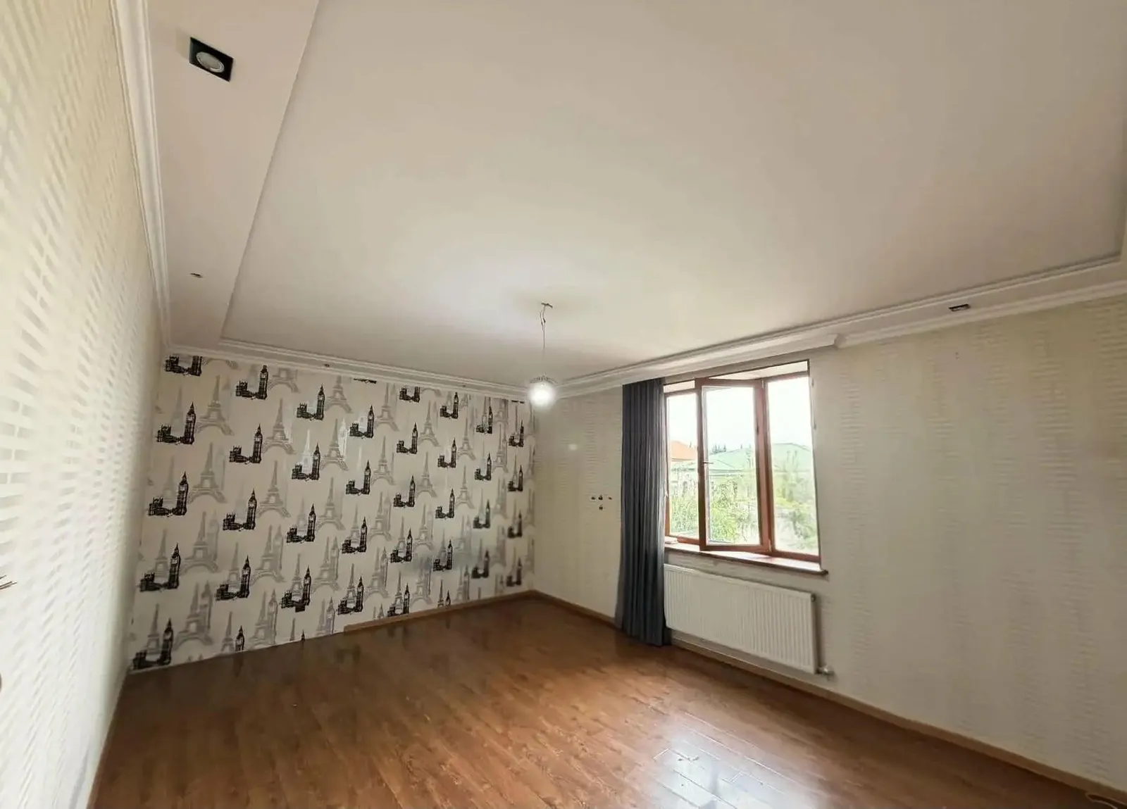Дом, 10-комн., 550 м²