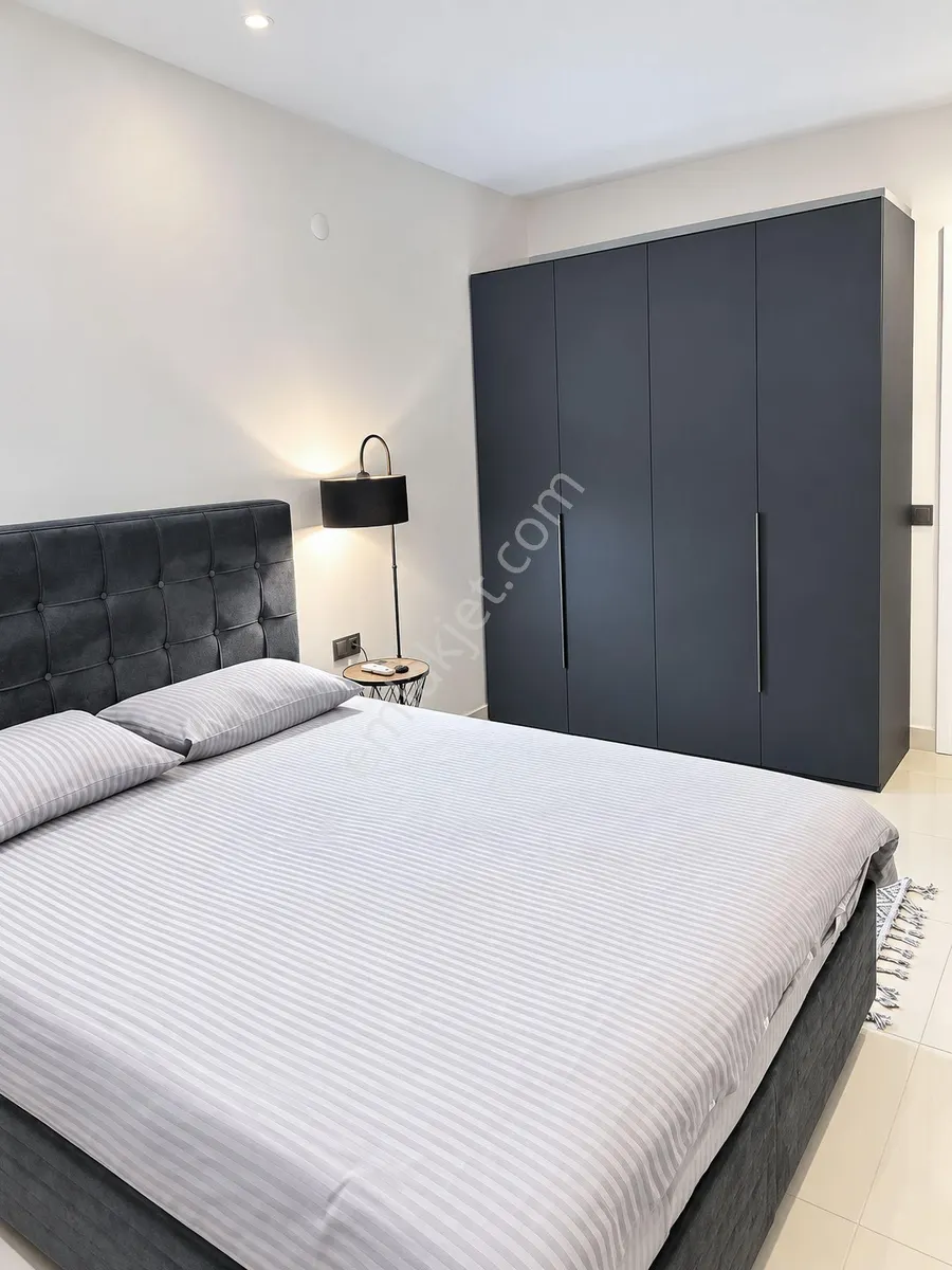 Apartment, 2-room, 72 m²