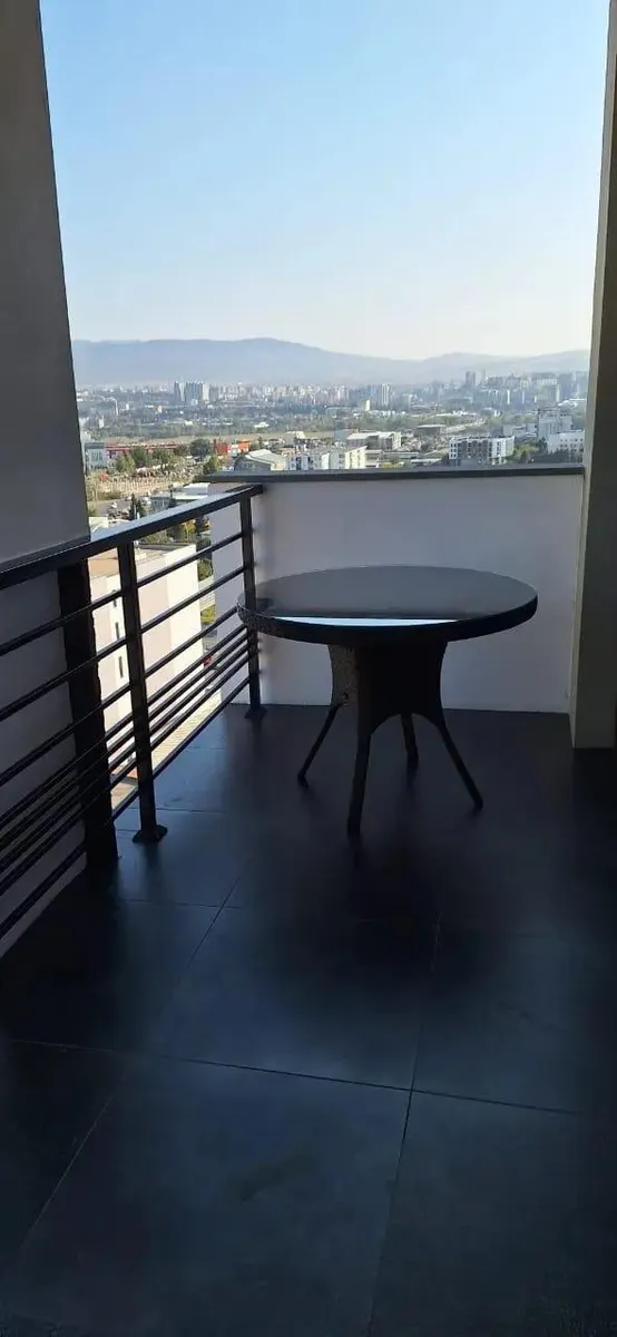 Квартира, 1-комн., 56 м²