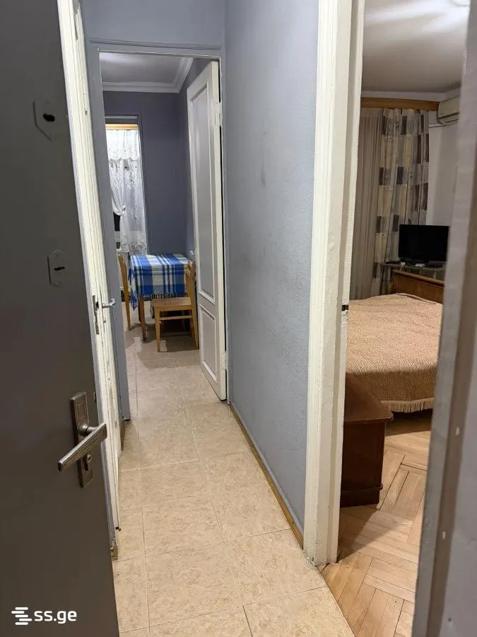 Apartment, 2-room, 35 m²