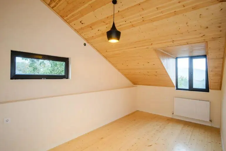 Дом, 10-комн., 390 м²