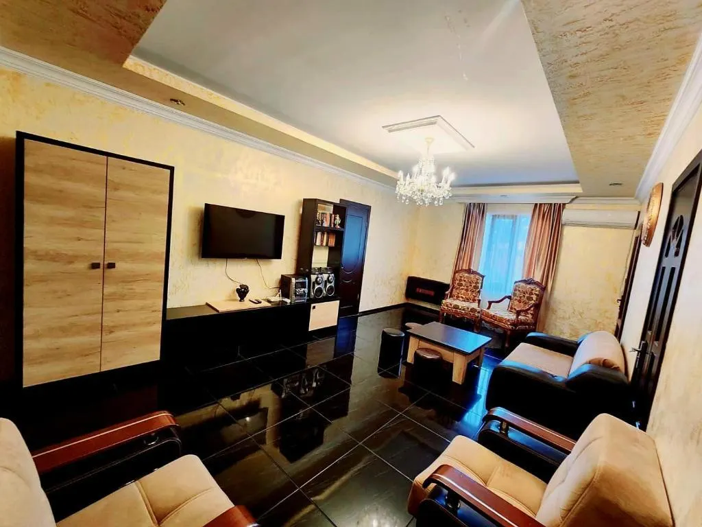 Дом, 5-комн., 100 м²