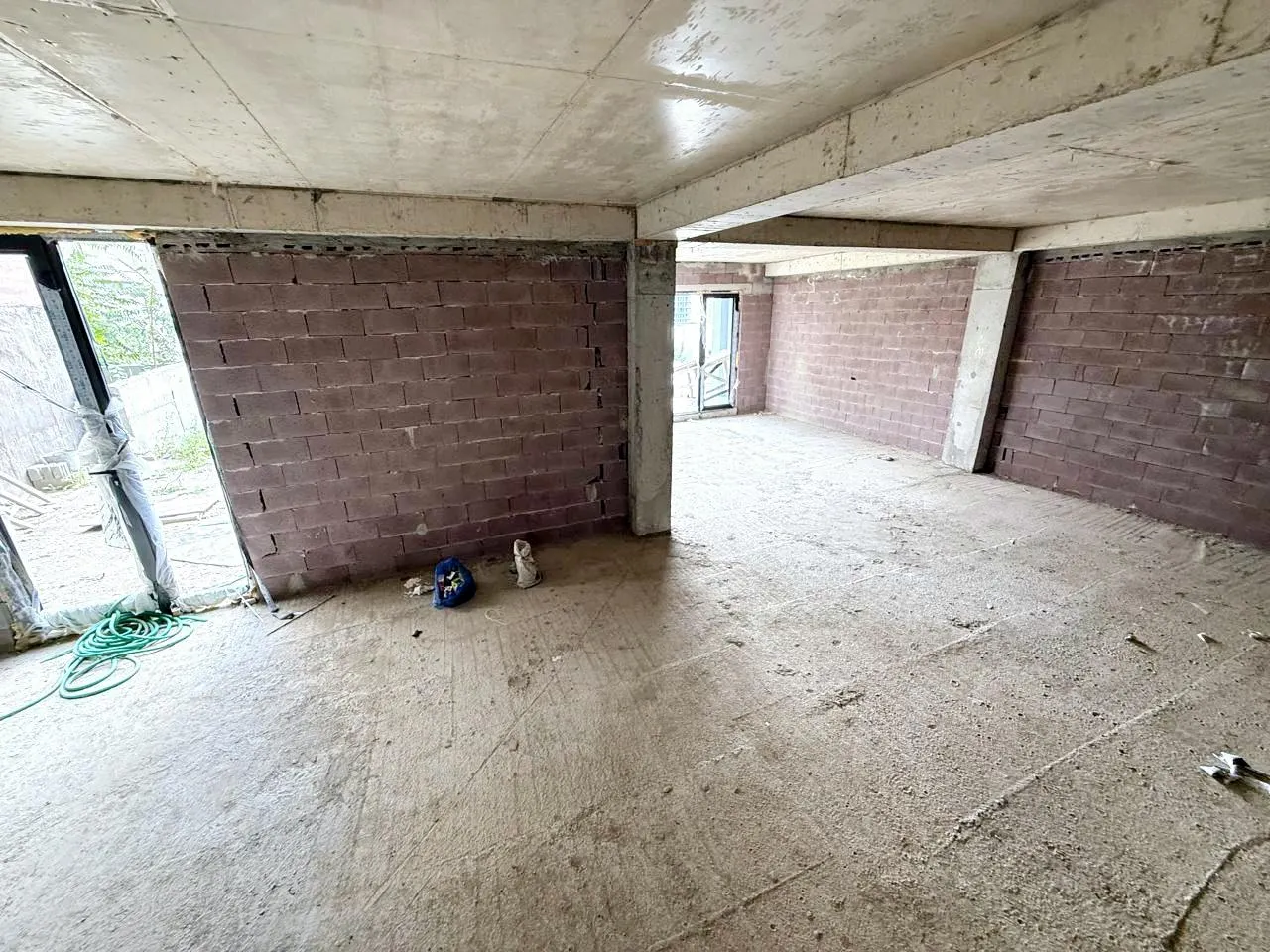 Дом, 5-комн., 360 м²