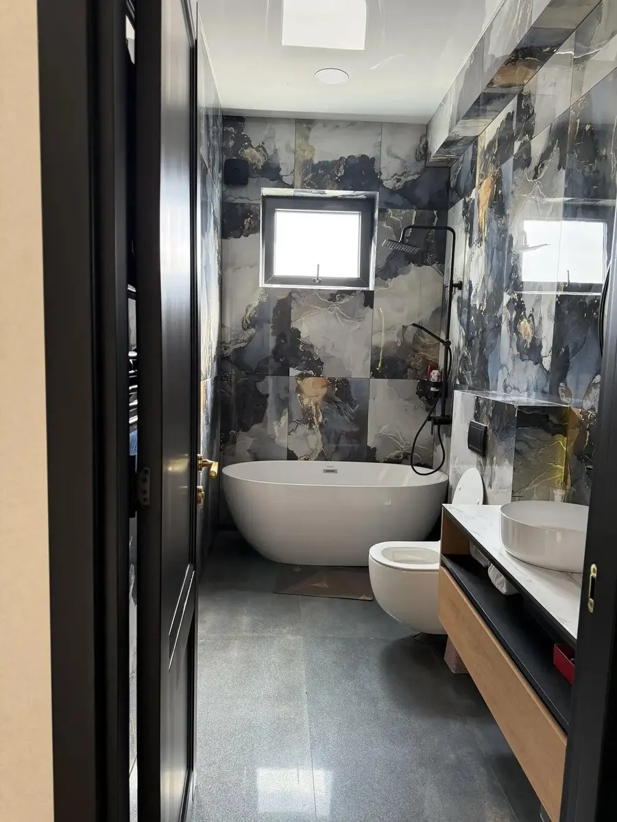 Дом, 5-комн., 180 м²