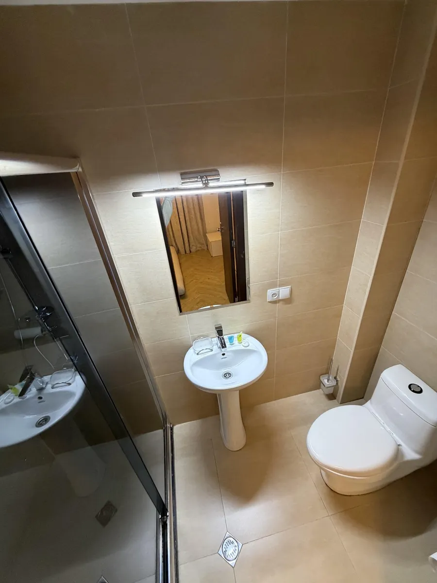 House, 4-room, 400 m²