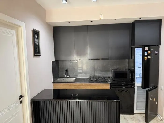 ბინა, 3-ოთახიანი, 60 მ², Asmati St, 8a