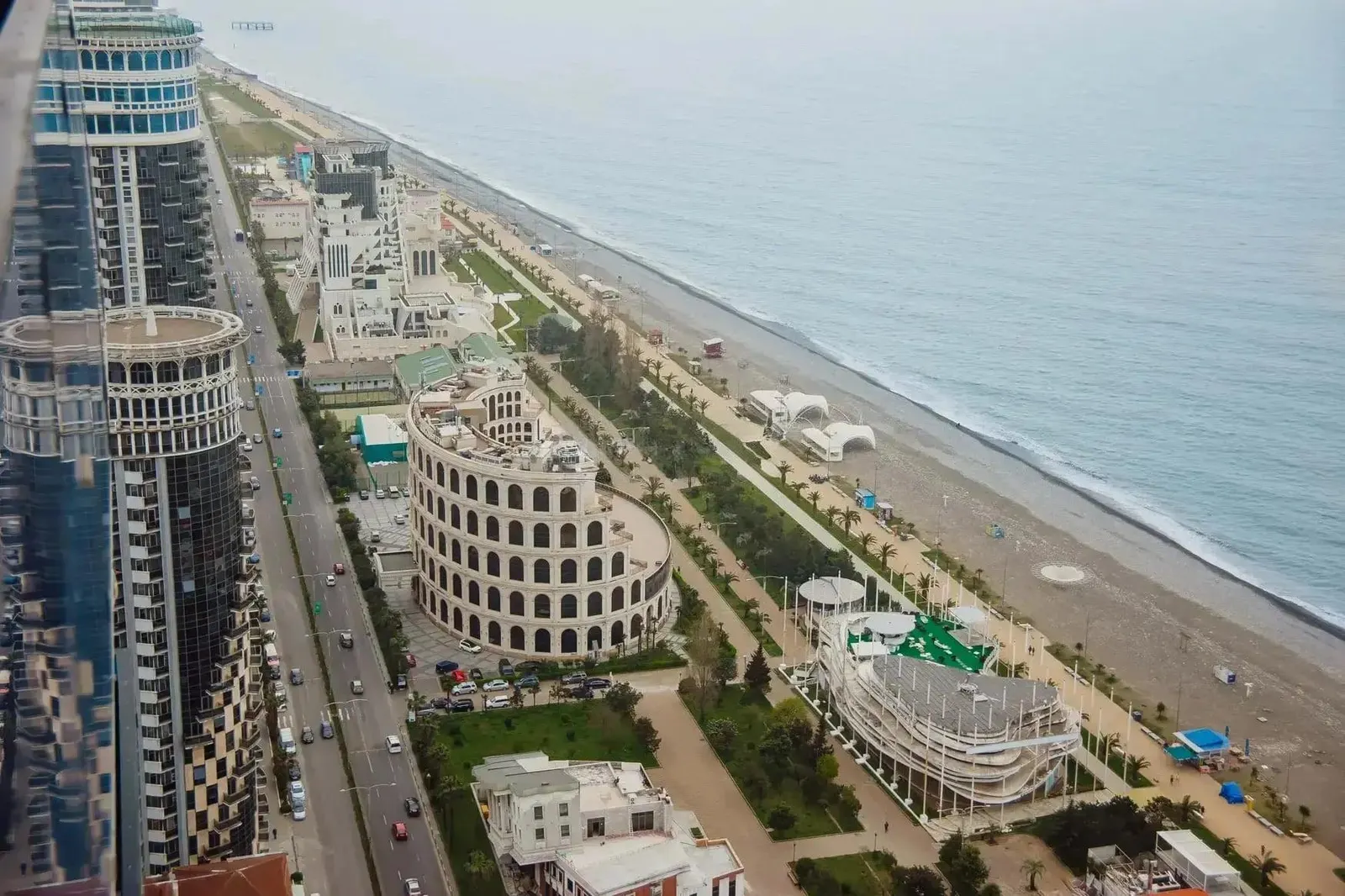 Apartment, 3-room, 70 m², Orbi City