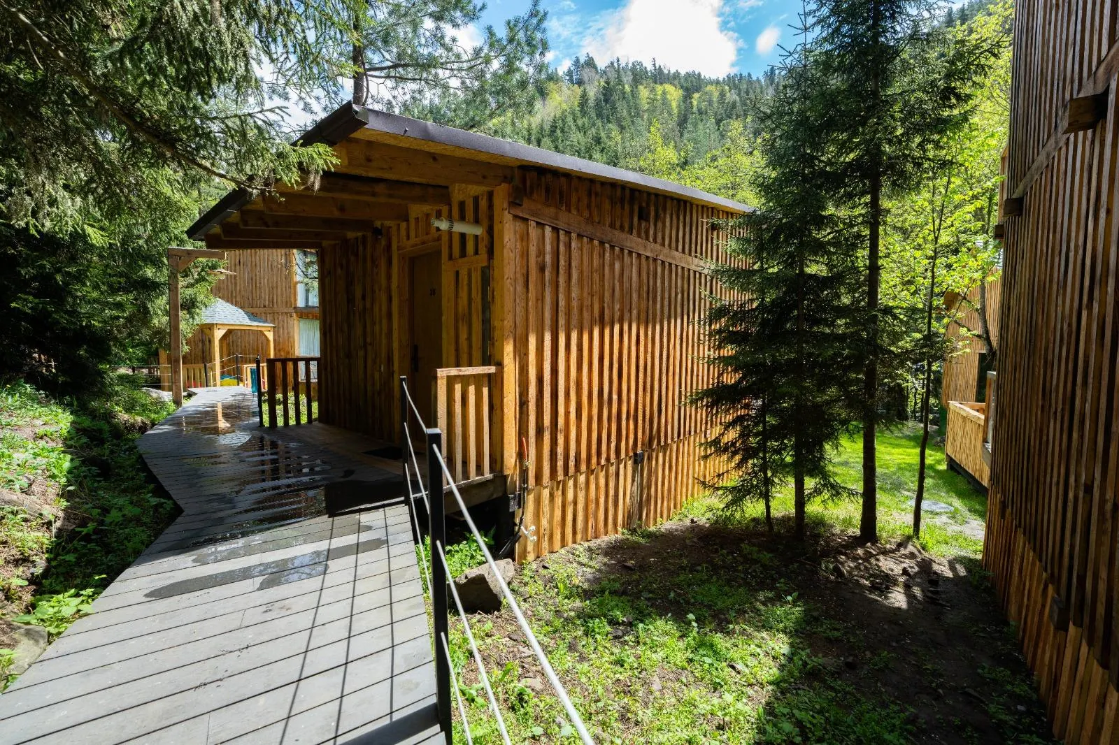 Дом, 2-комн., 75 м²