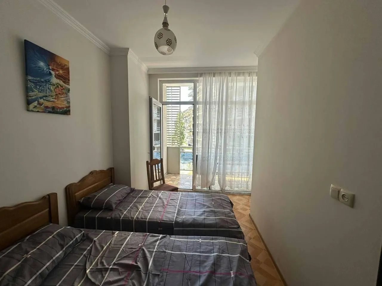 Квартира, 3-комн., 57 м²