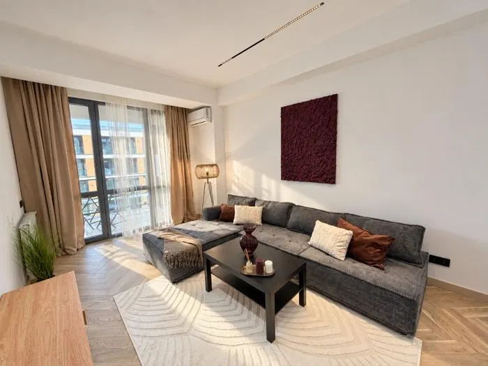 Квартира, 2-комн., 65 м²
