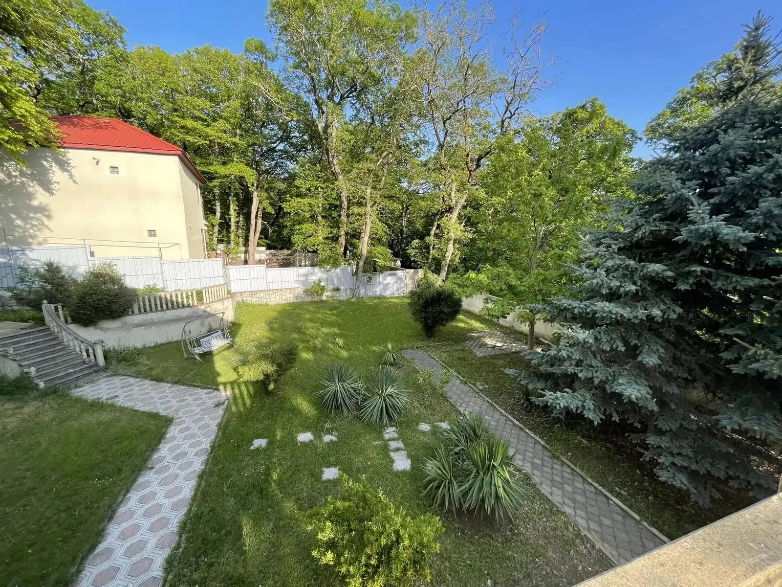 Дом, 8-комн., 350 м²