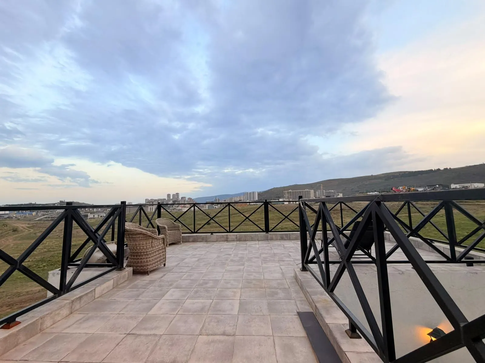 Дом, 5-комн., 205.35 м²