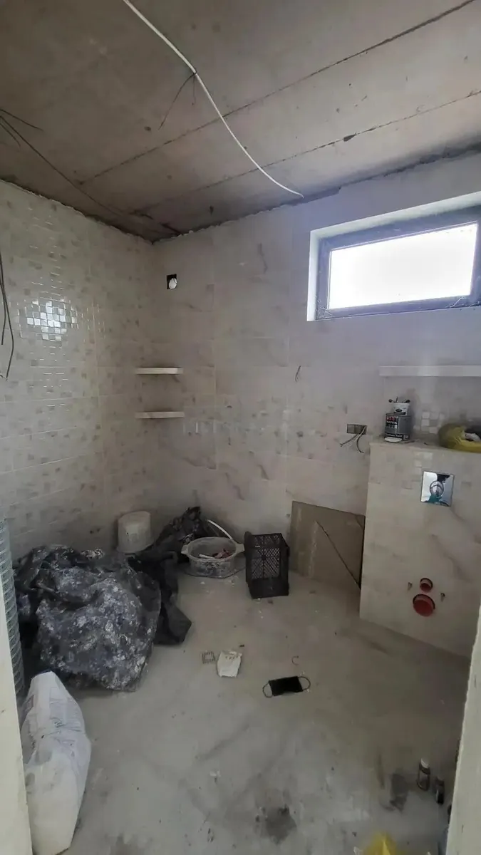House, 7-room, 250 m²