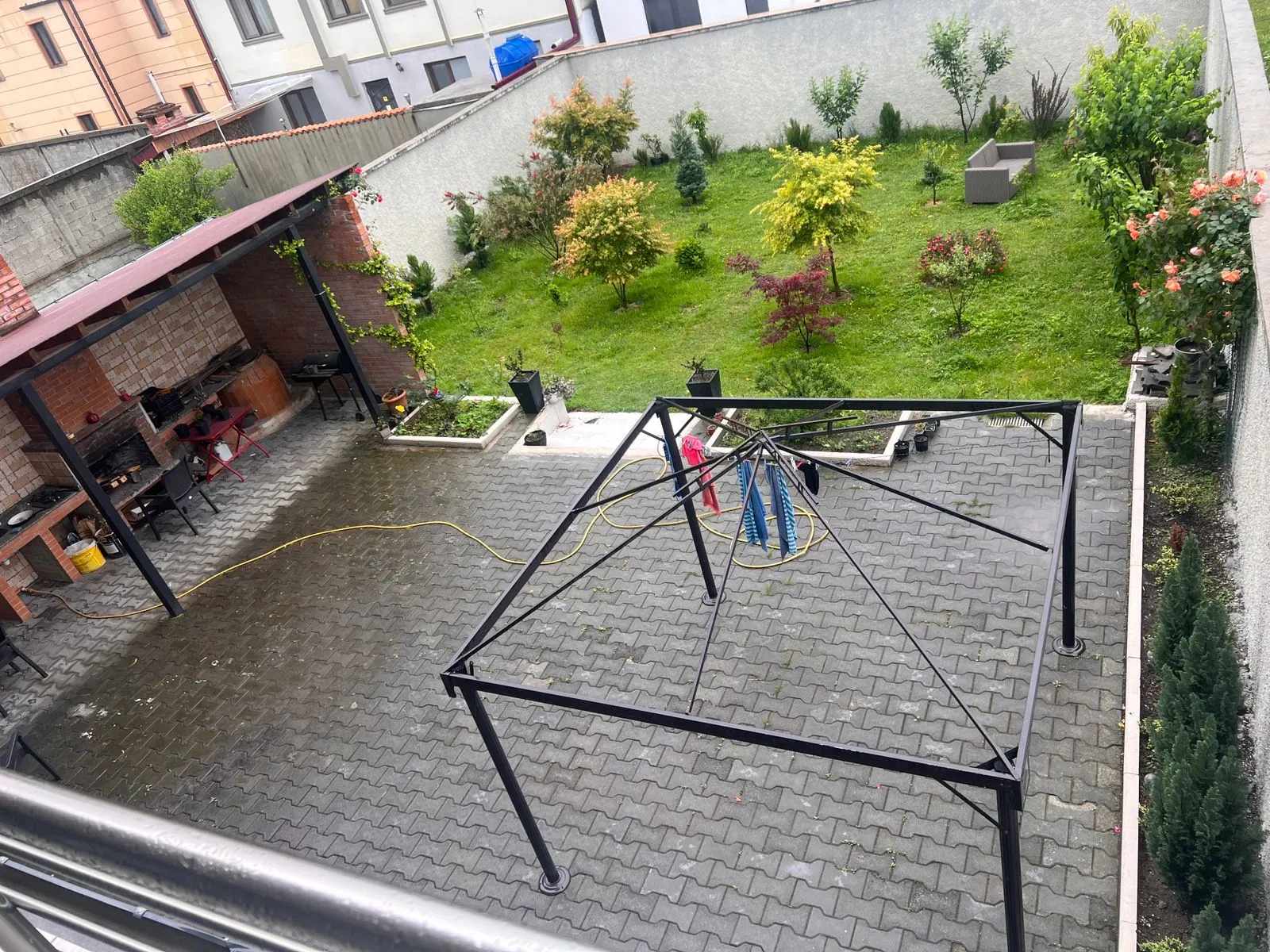 Дом, 5-комн., 270 м²