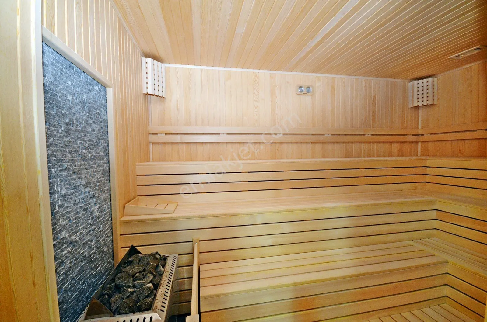 Apartment, 2-room, 55 m²