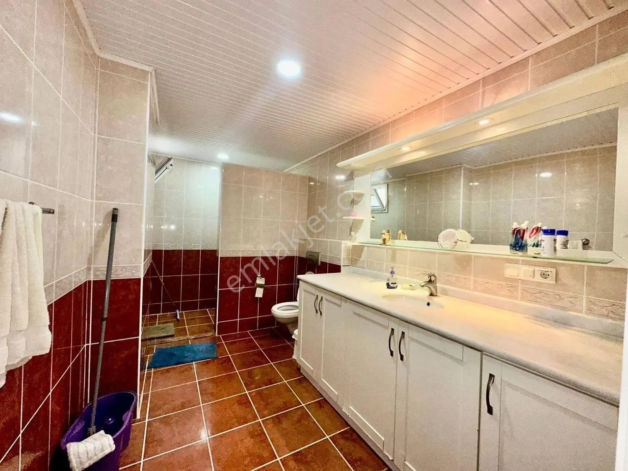 Apartment, 3-room, 130 m²