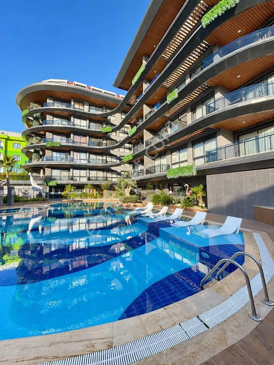 Apartment, 3-room, 130 m²