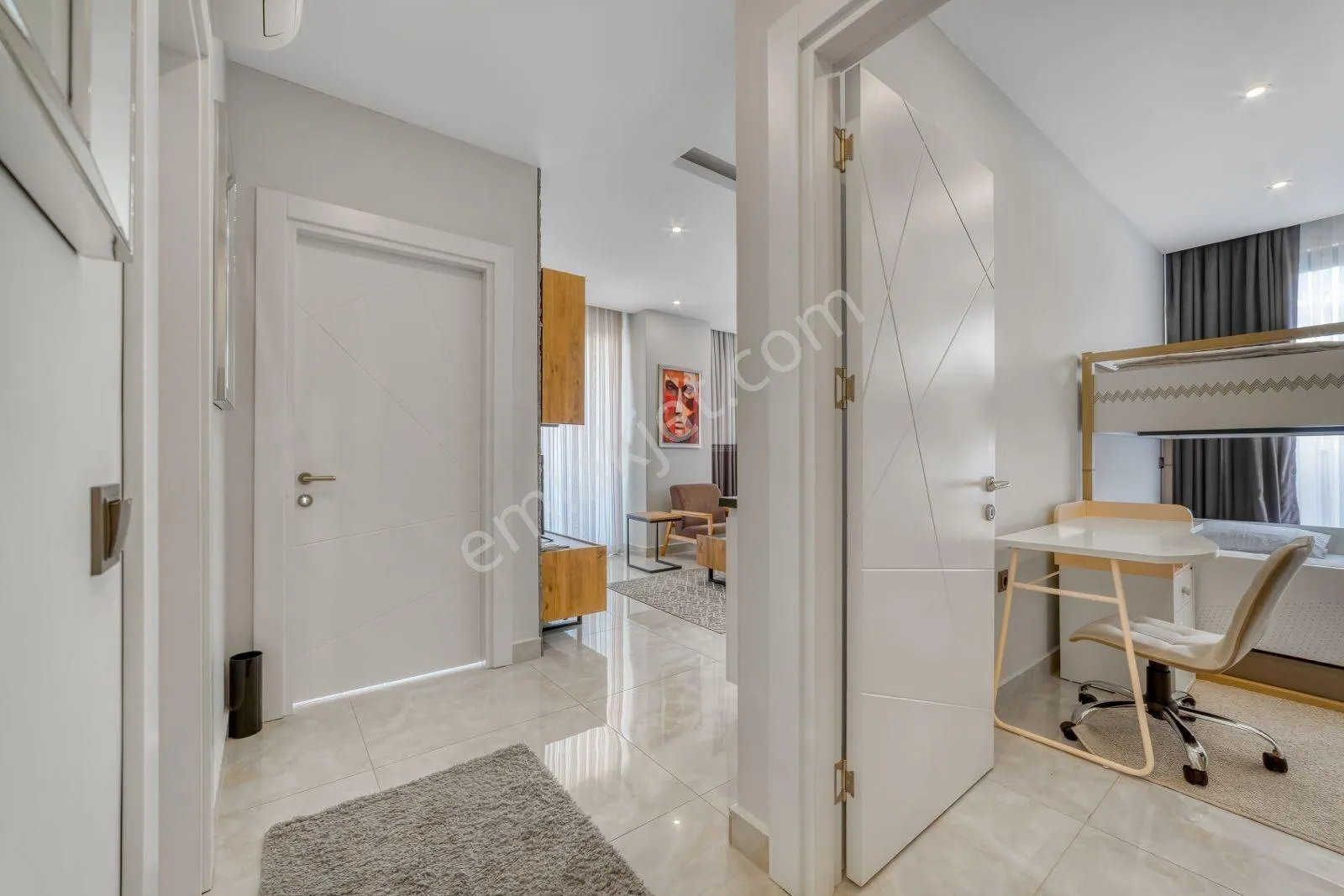 Apartment, 3-room, 85 m²