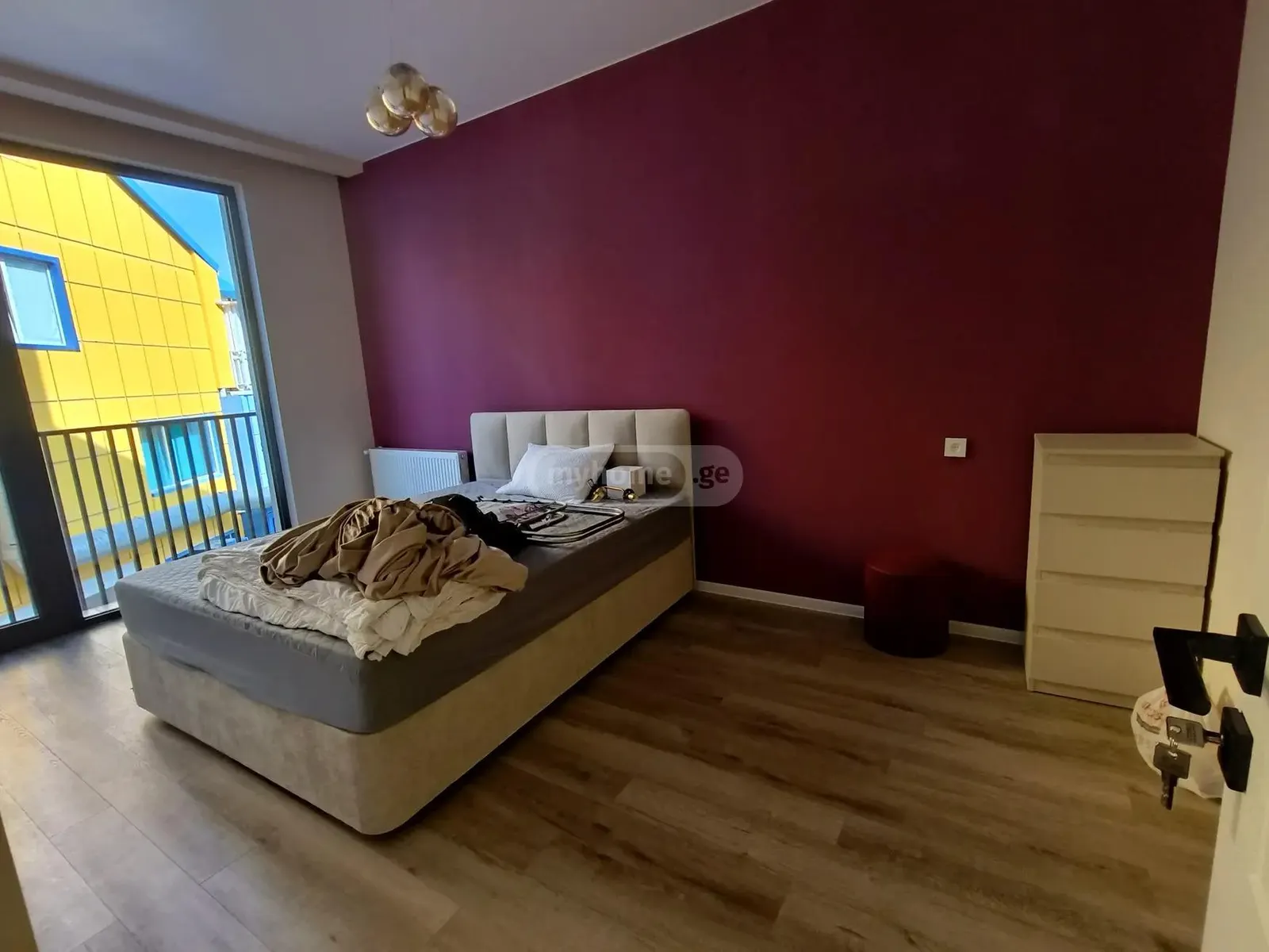 Квартира, 3-комн., 70 м²
