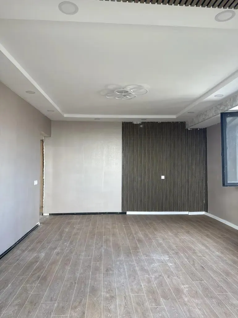 Квартира, 3-комн., 73 м²