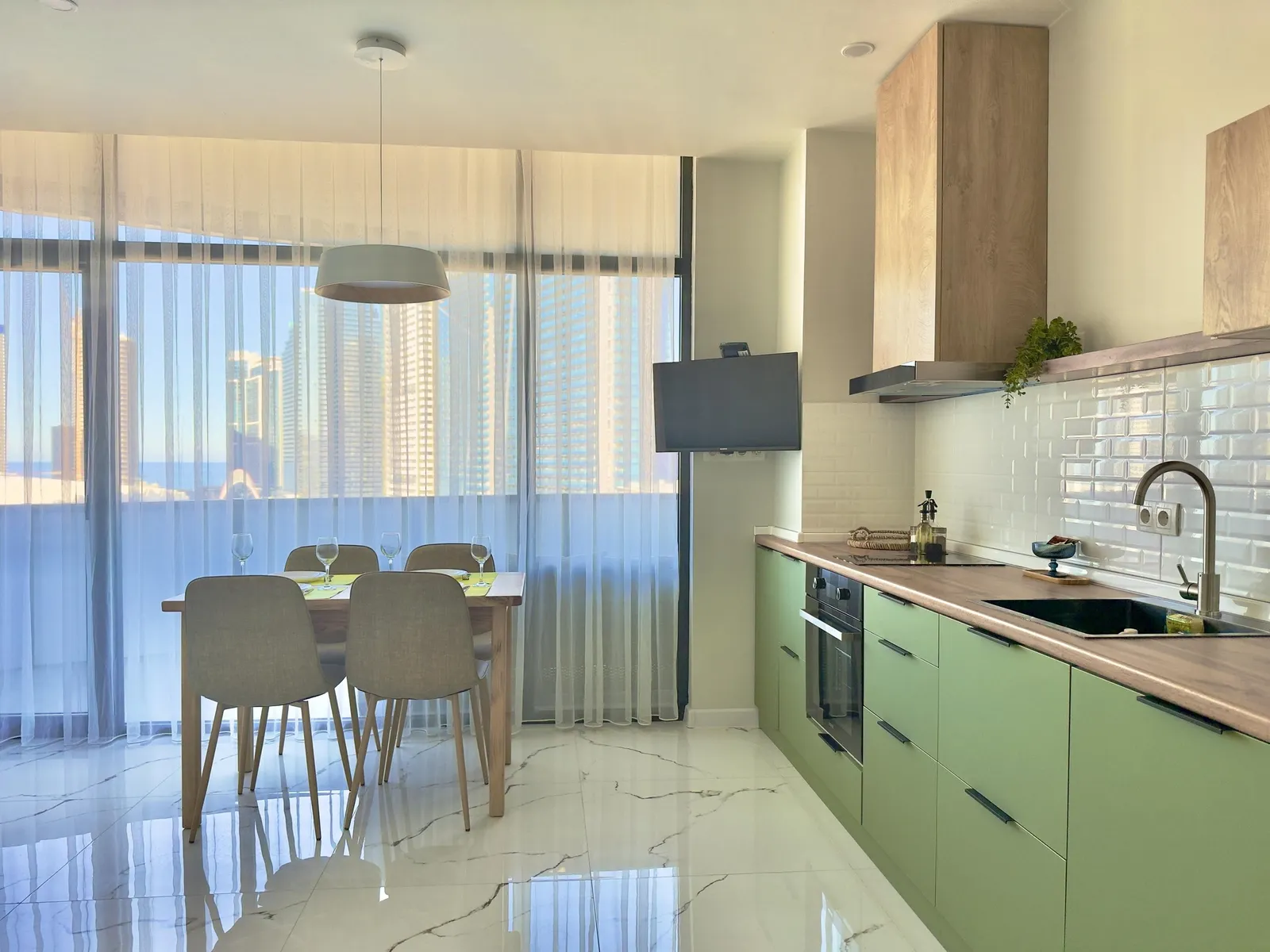 ბინა, 3-ოთახიანი, 85 მ², Bagrationi Residence Batumi