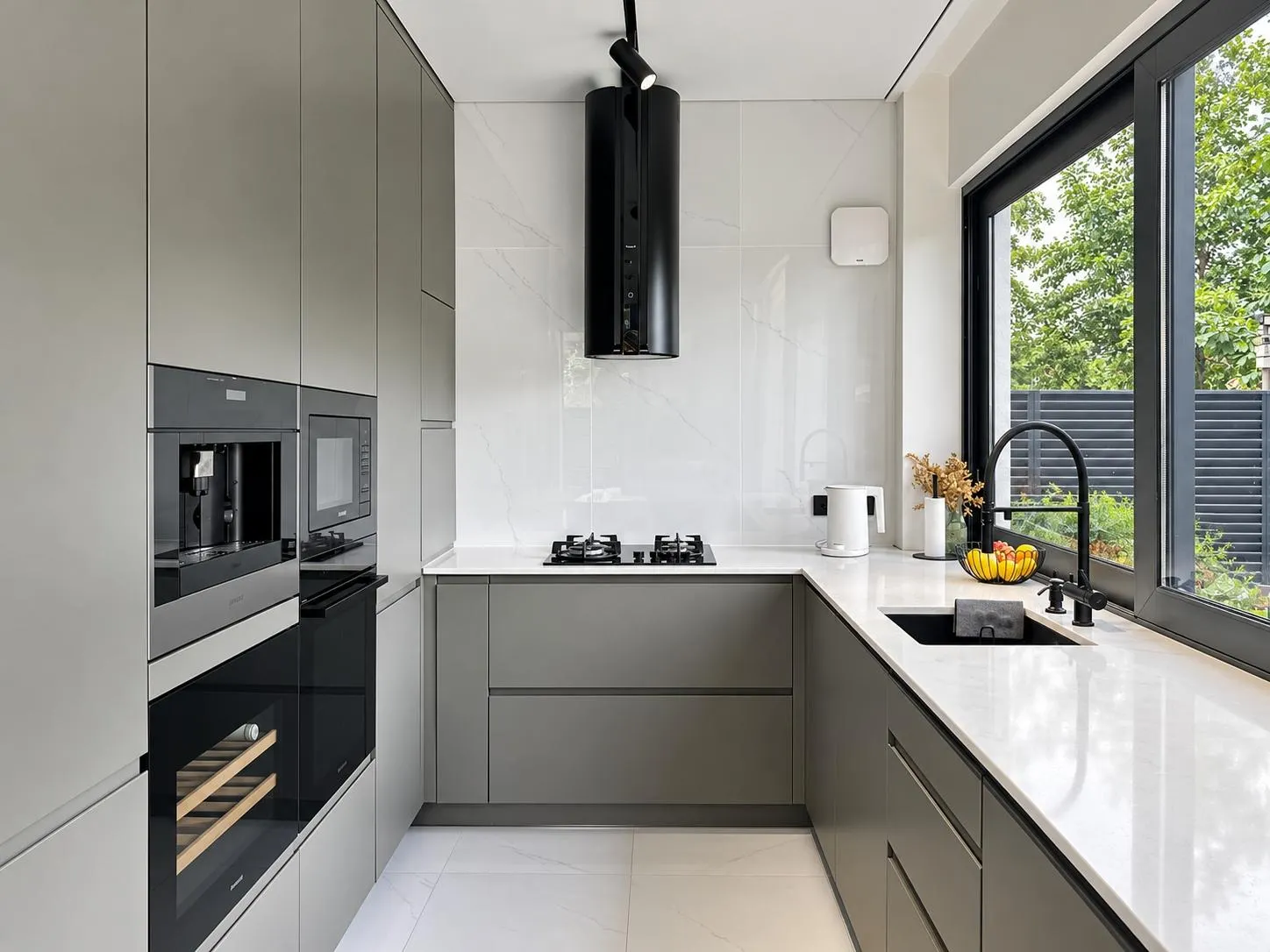 House, 5-room, 217 m²