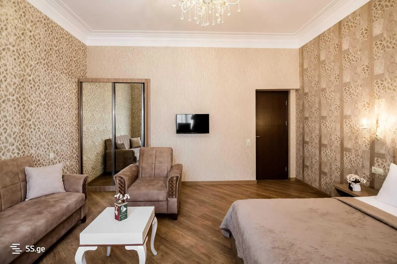 Квартира, 3-комн., 80 м²