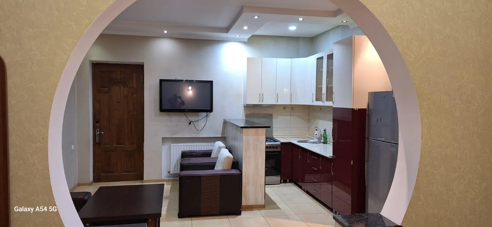 Квартира, 4-комн., 84 м²