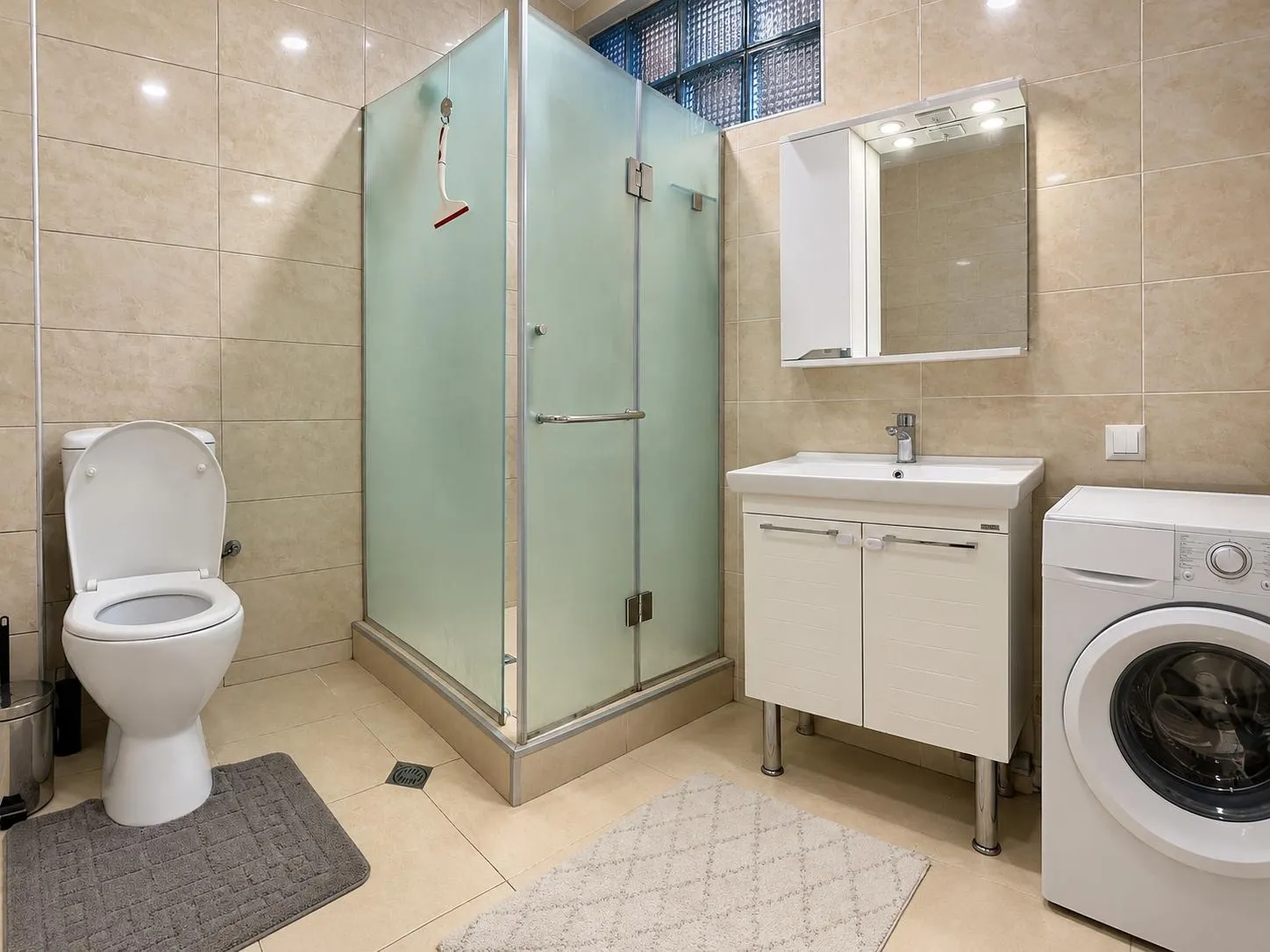 Квартира, 3-комн., 92 м²