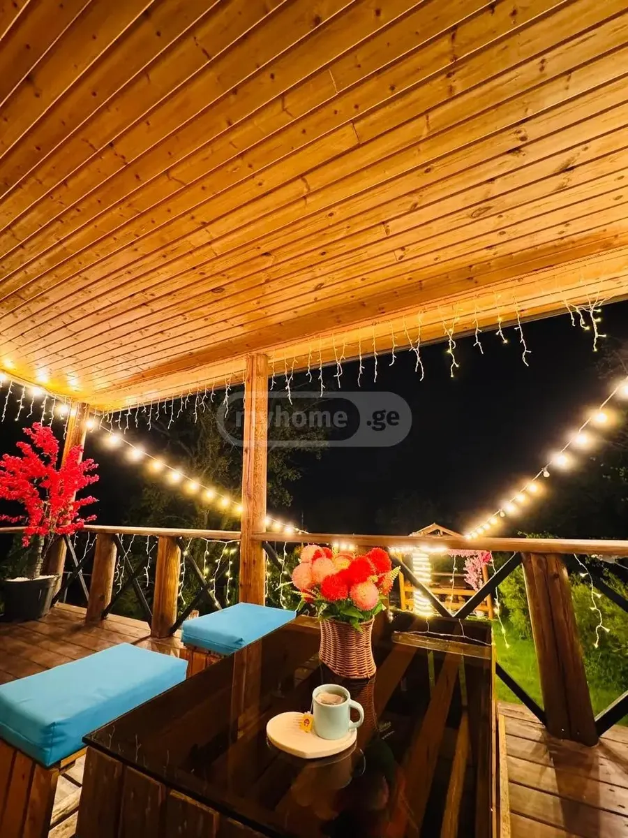 House, 5-room, 450 m²