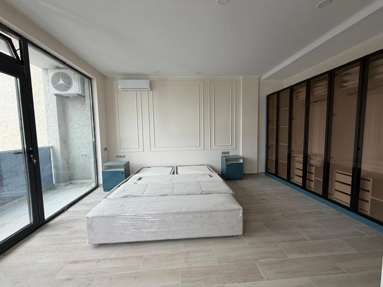 House, 5-room, 225 m²