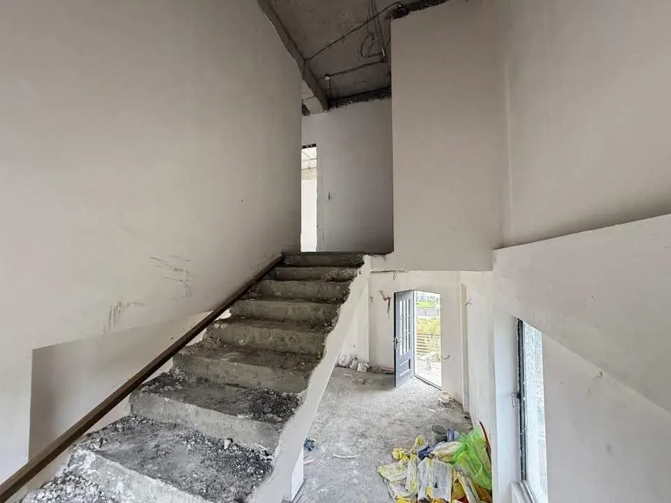 Дом, 4-комн., 200 м²