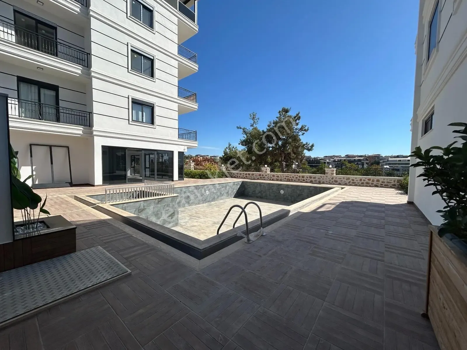 Apartment, 3-room, 95 m²