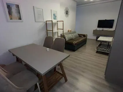 Квартира, 3-комн., 72 м²